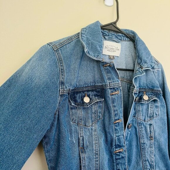 Ashley-Vintage Charm Cropped Denim Trucker Jacket SZ M Distressed - Picture 4 of 7